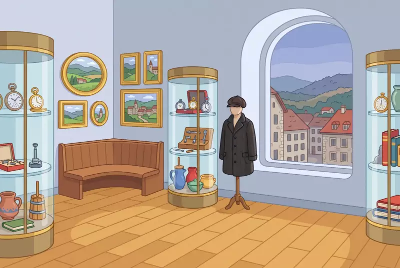 Illustration des salles du Musée de Saint-Imier, entre vitrines d'histoire locale et salle de beaux-arts
