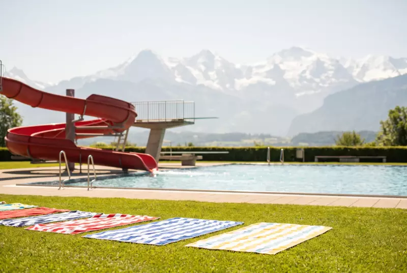 Piscines en plein air avec enfants : notre tour de Suisse romande